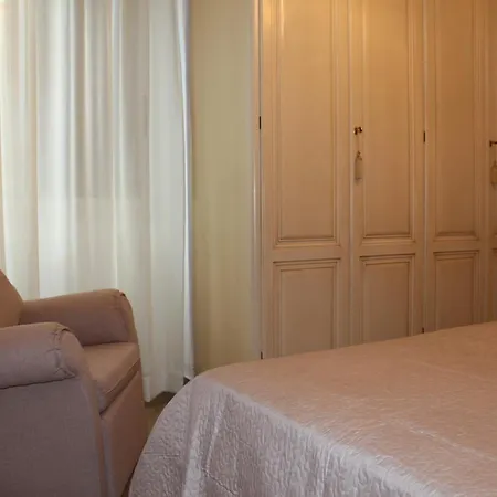 Hébergement de vacances Dorina House Pontedassio